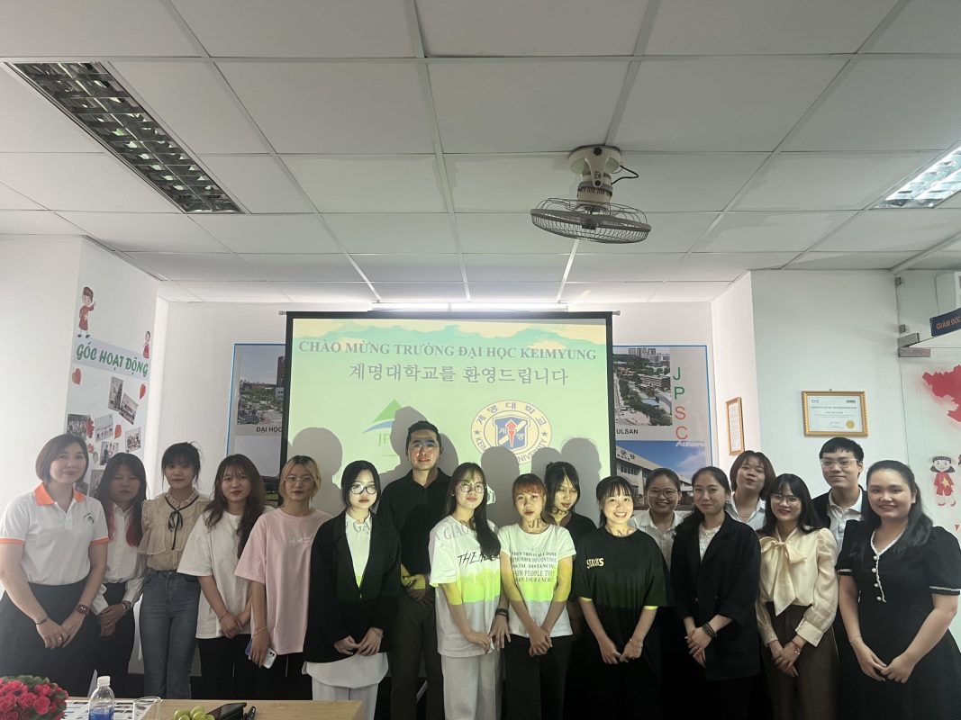 ĐH Keimyung và các em học viên